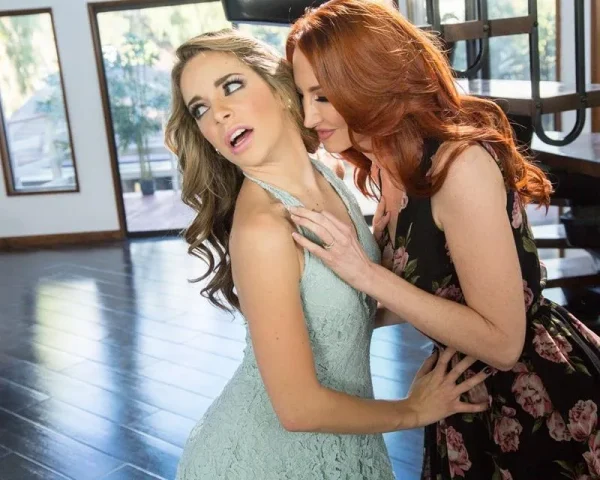 01052300119 KIMMY GRANGER 8X10 ARCHIVAL ART PRINT