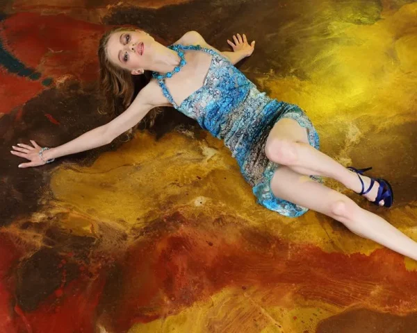 28112500000818 MODEL STUDY 8X10 PRINT