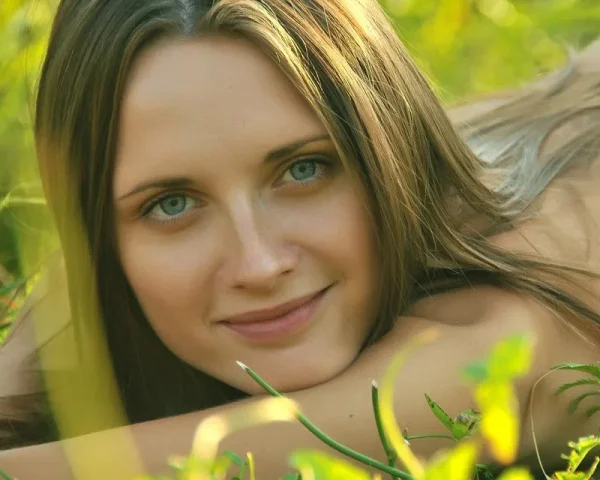 28112500001713 MODEL STUDY 8X10 PRINT