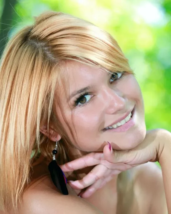 28112500003087 MODEL STUDY 8X10 PRINT