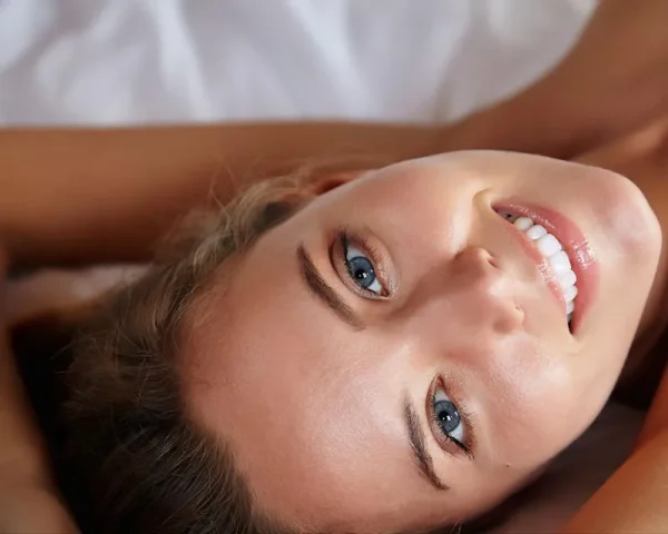 28112500003150 MODEL STUDY 8X10 PRINT