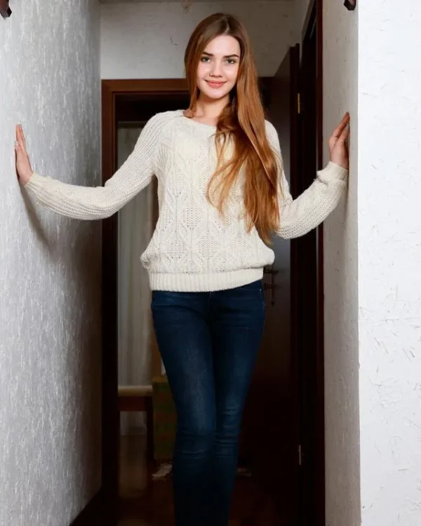 28112500006315 MODEL STUDY 8X10 PRINT