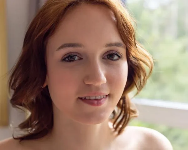 28112500006531 MODEL STUDY 8X10 PRINT