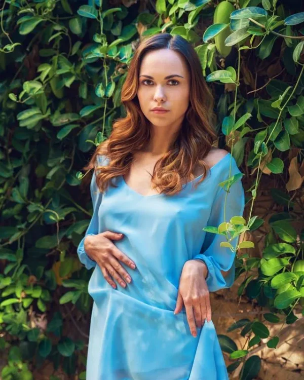 28112500007171 MODEL STUDY 8X10 PRINT