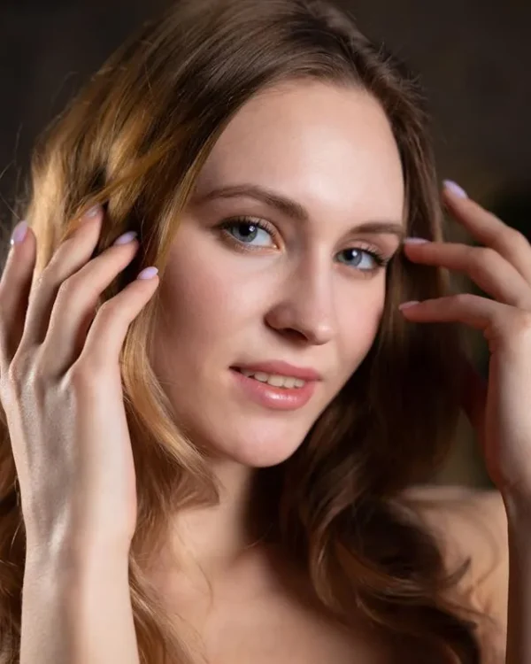 28112500007241 MODEL STUDY 8X10 PRINT