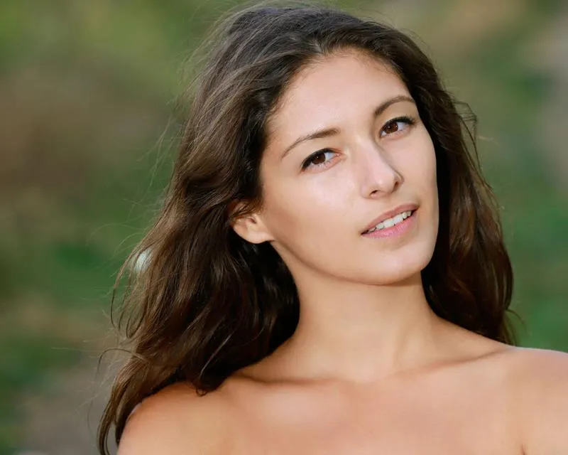 28112500007756 MODEL STUDY 8X10 PRINT