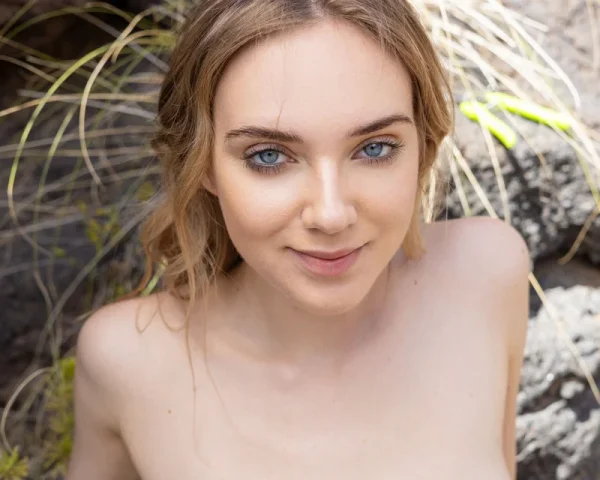 04032600021309 MODEL STUDY 8X10 PRINT