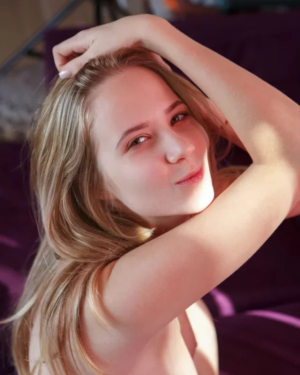 04032600071578 MODEL STUDY 8X10 PRINT