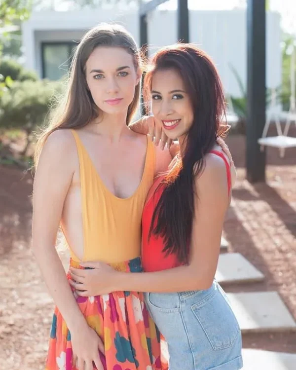 20092300006 TALI DOVA 8X10 ARCHIVAL ART PRINT