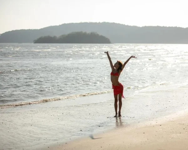 28112500006138 MODEL STUDY 8X10 PRINT