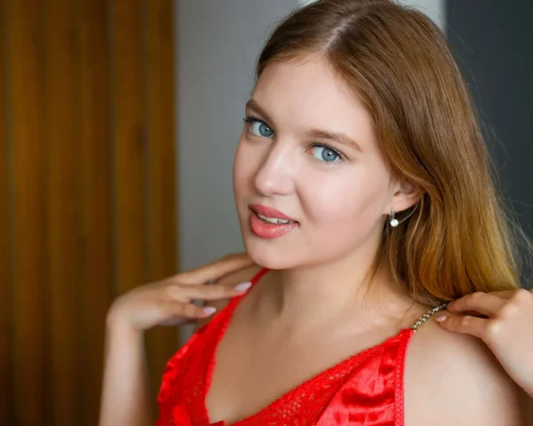 04032600082438 MODEL STUDY 8X10 PRINT