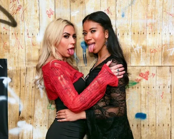 31072400282 AMEENA GREEN 8X10 ARCHIVAL ART PRINT